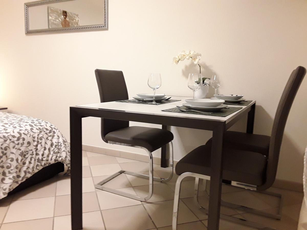 Holidays Homes Il Folletto Quartino Ngoại thất bức ảnh