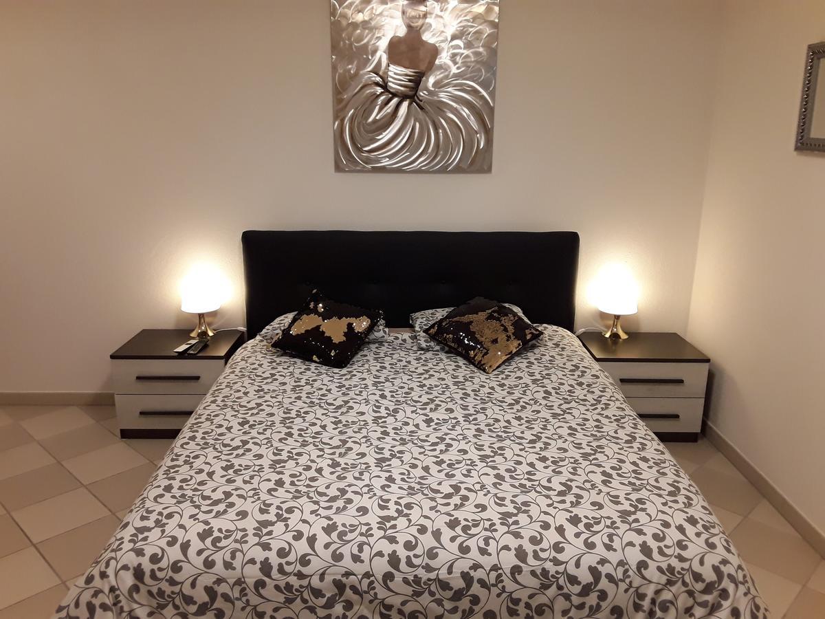Holidays Homes Il Folletto Quartino Ngoại thất bức ảnh