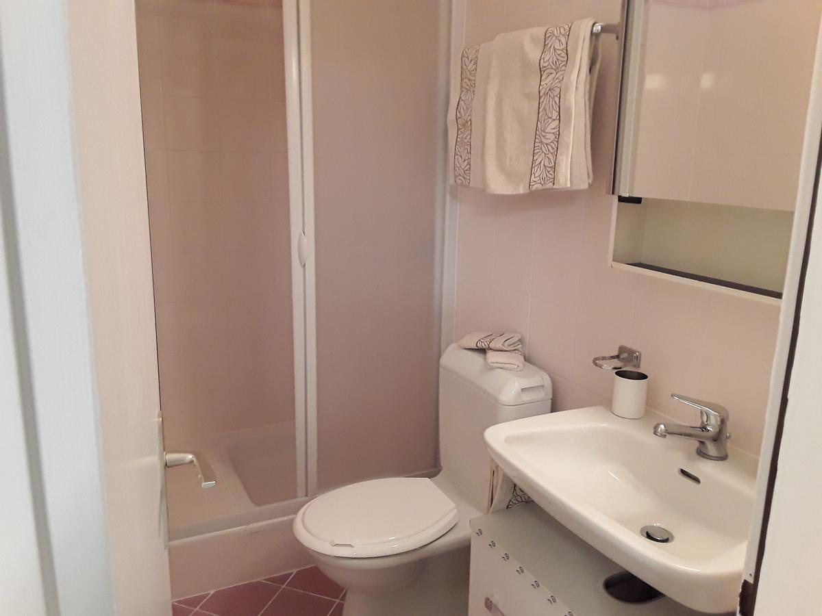 Holidays Homes Il Folletto Quartino Ngoại thất bức ảnh