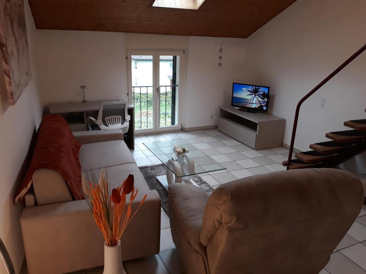 Holidays Homes Il Folletto Quartino Ngoại thất bức ảnh
