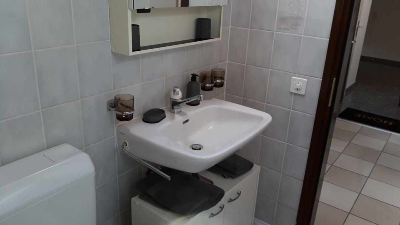 Holidays Homes Il Folletto Quartino Ngoại thất bức ảnh