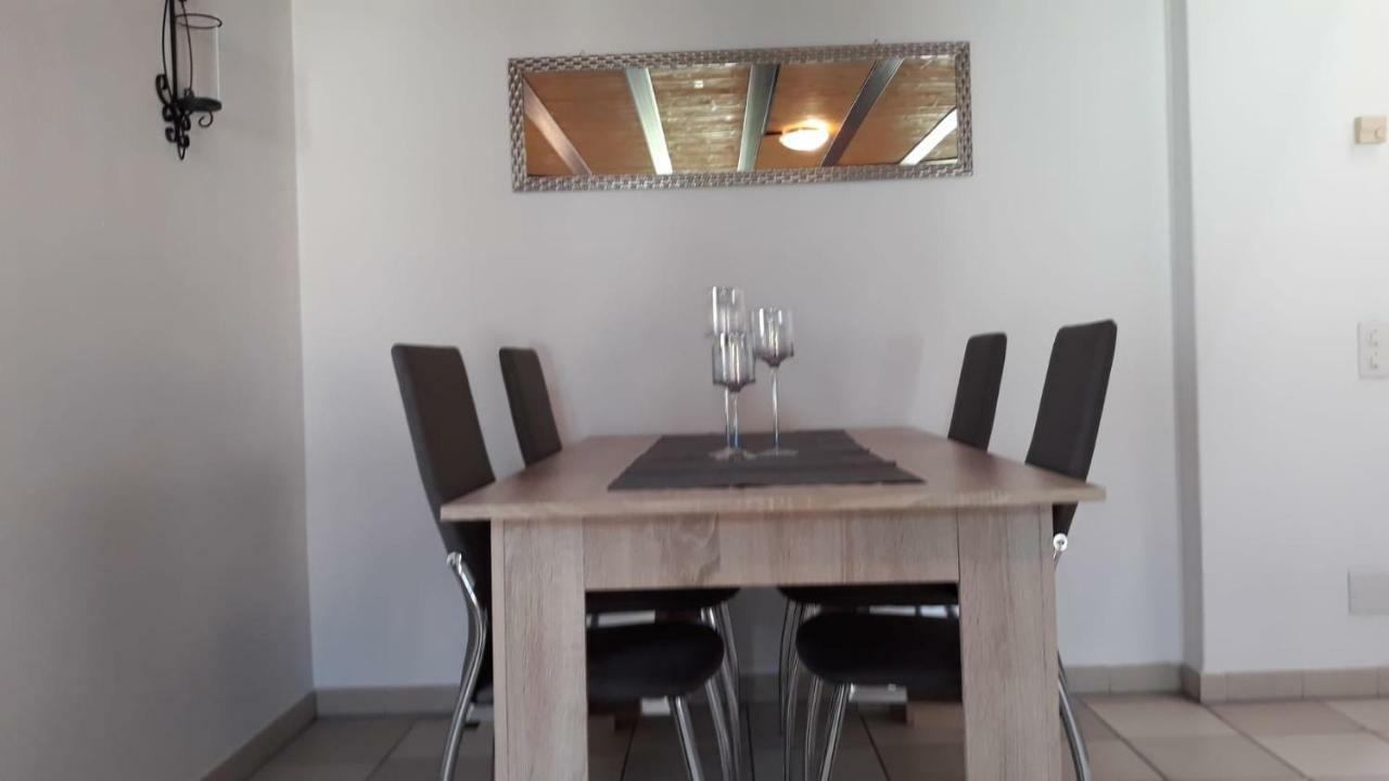 Holidays Homes Il Folletto Quartino Ngoại thất bức ảnh